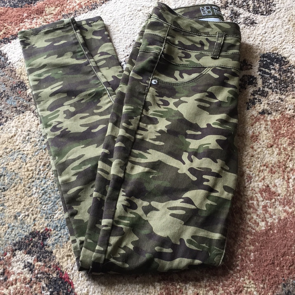 Camouflage stretchy jeggings
